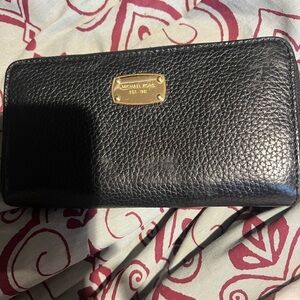Michael Kors black leather wallet